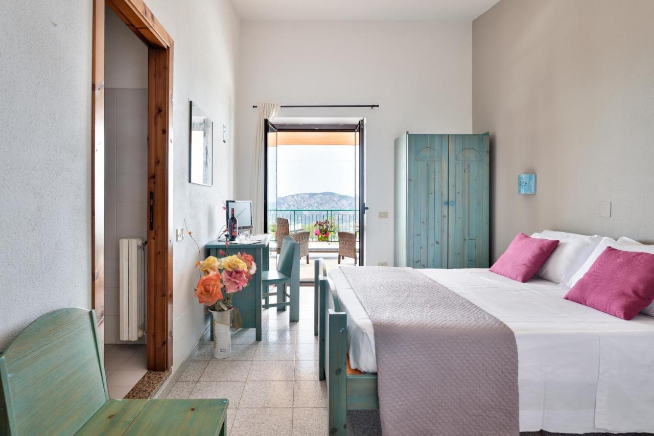 S'Enis Monte Maccione Hotel Oliena Bagian luar foto